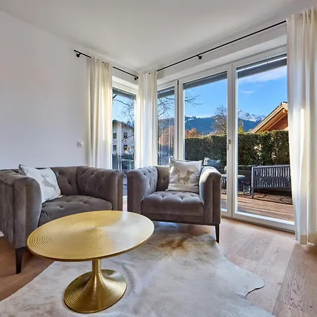 Alpen-luxus Fuer 8 - Sauna, Terrasse & Bergblick * 加爾米施-帕滕基興